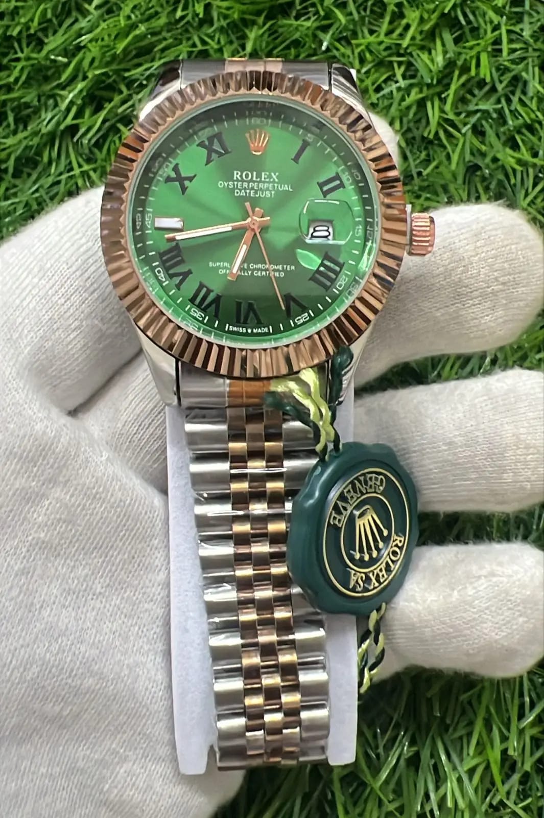 Premium Date Display Luxury Stainless Steel Watch – Jubilee Bracelet Edition