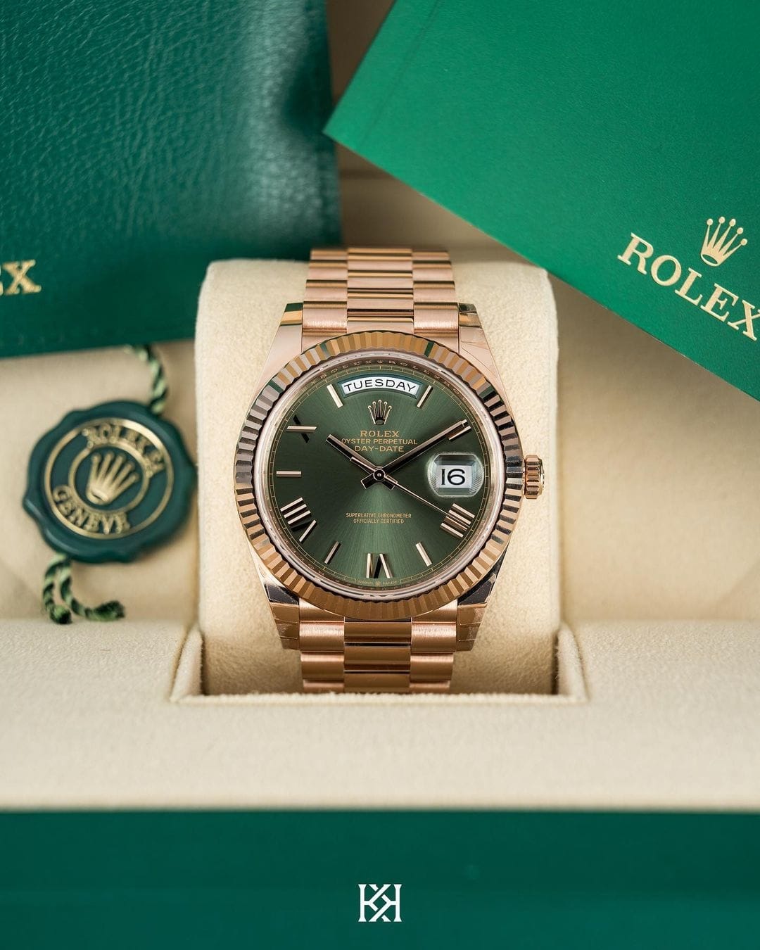 Luxury Day-Date Style Rose Gold Watch – Gold Sunburst Dial | Premium Stainless Steel Bracelet