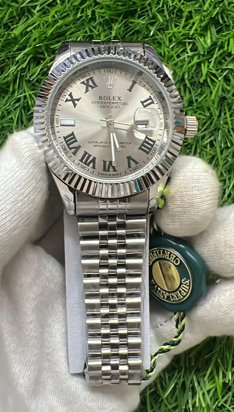 Premium Date Display Luxury Stainless Steel Watch – Jubilee Bracelet Edition
