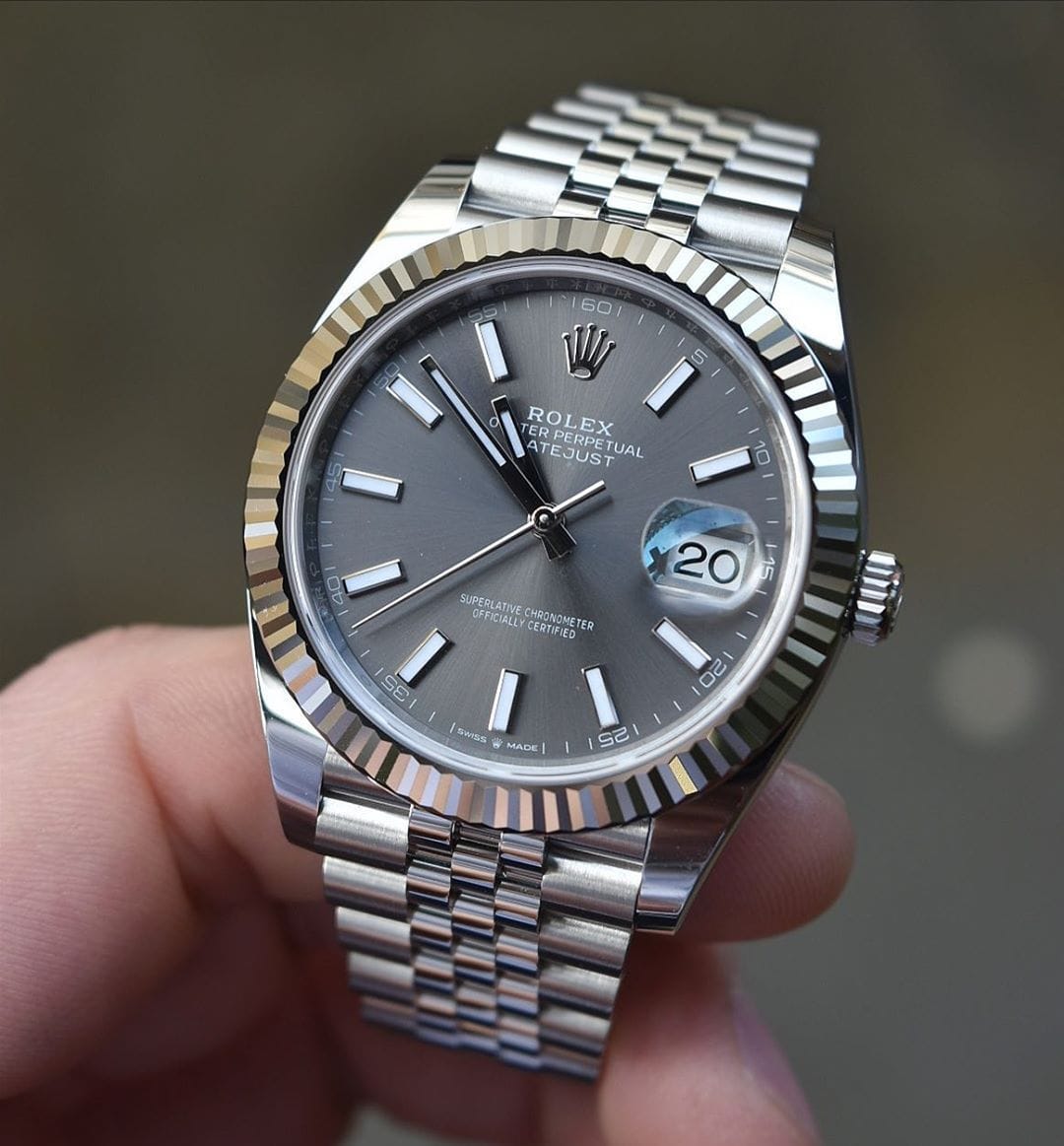Luxury Silver Day-Date Watch for Men | Premium Stainless Steel Strap | Elegant Classic Design