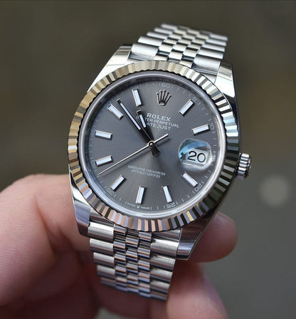 Luxury Silver Day-Date Watch for Men | Premium Stainless Steel Strap | Elegant Classic Design